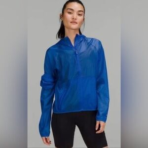 Lululemon Ventilated Packable Running Jacket Sz 10 blue